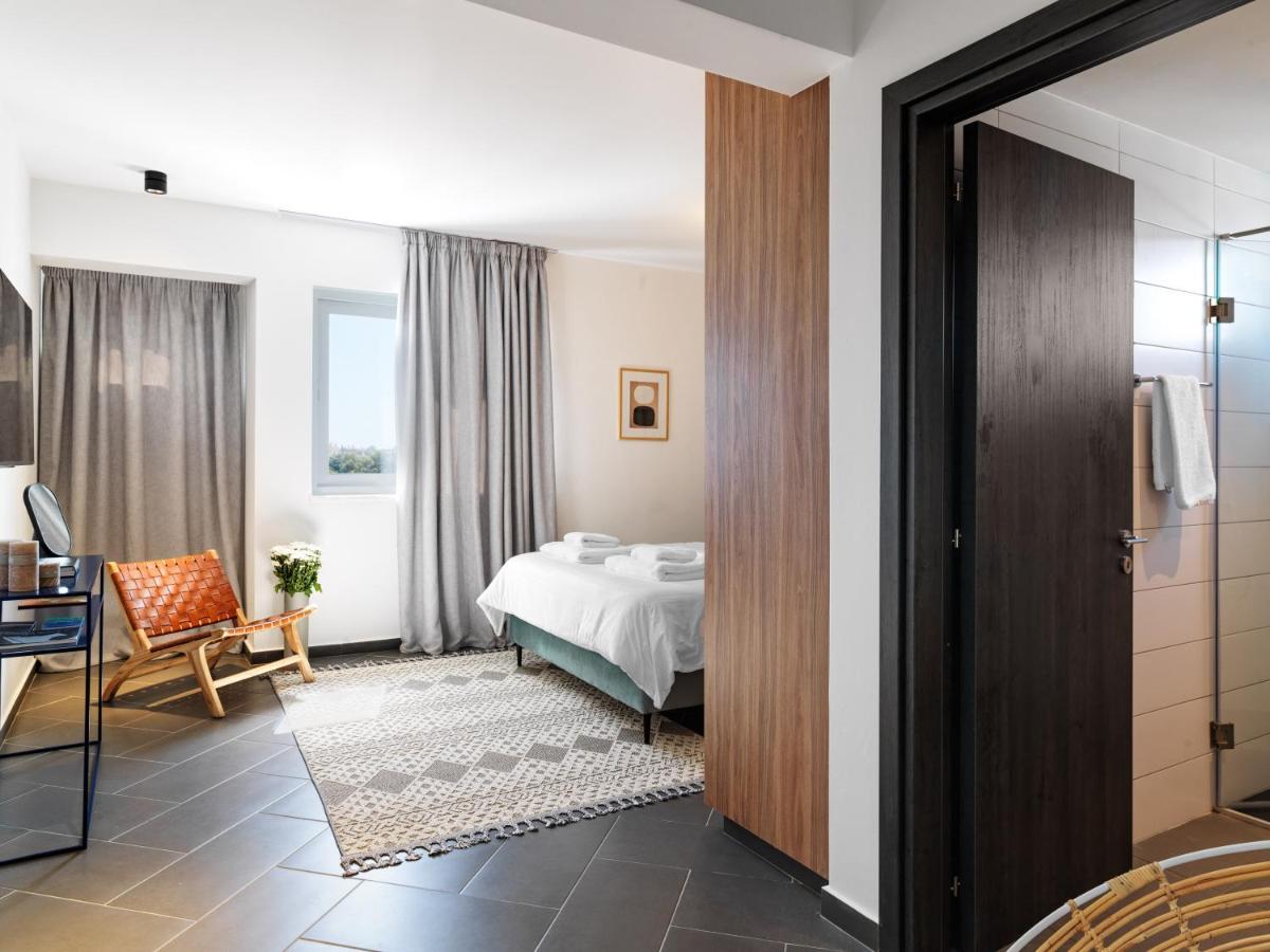 Liv Urban 4* Larnaca