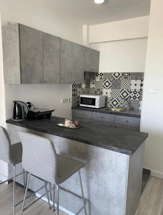 Alex 503 Larnaca
