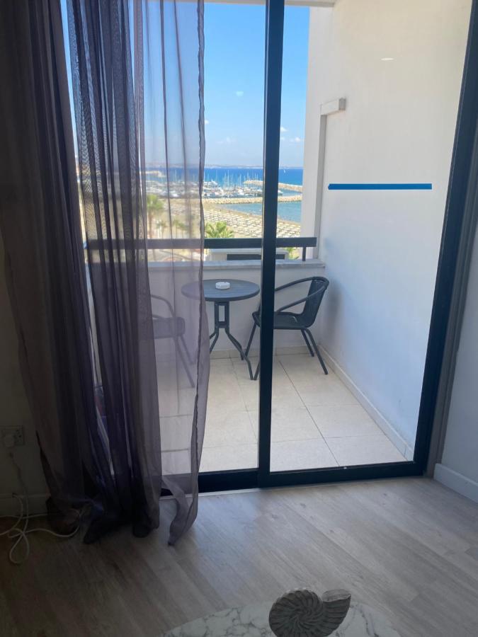 Alex 503 Apartment Larnaca