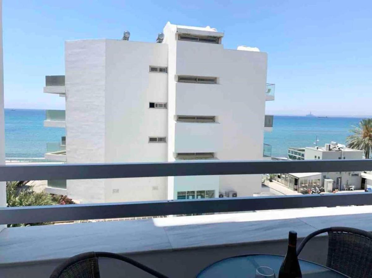 Emma Sea View Suite Apartment