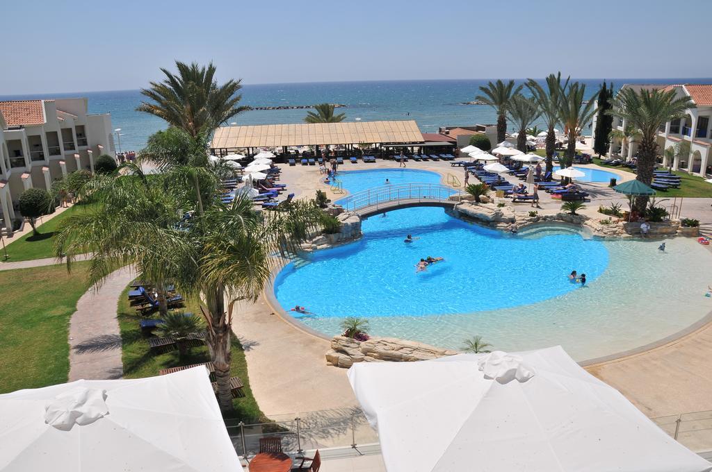 Radisson Resort