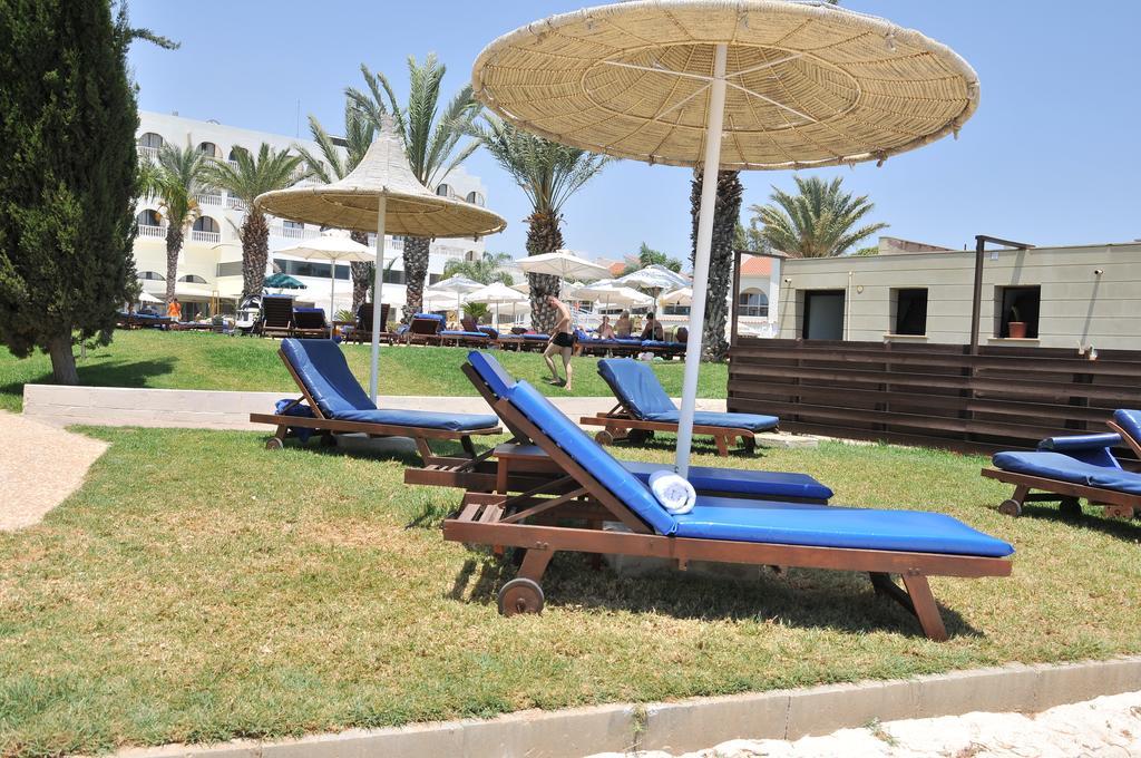 Resort Radisson Lárnaca