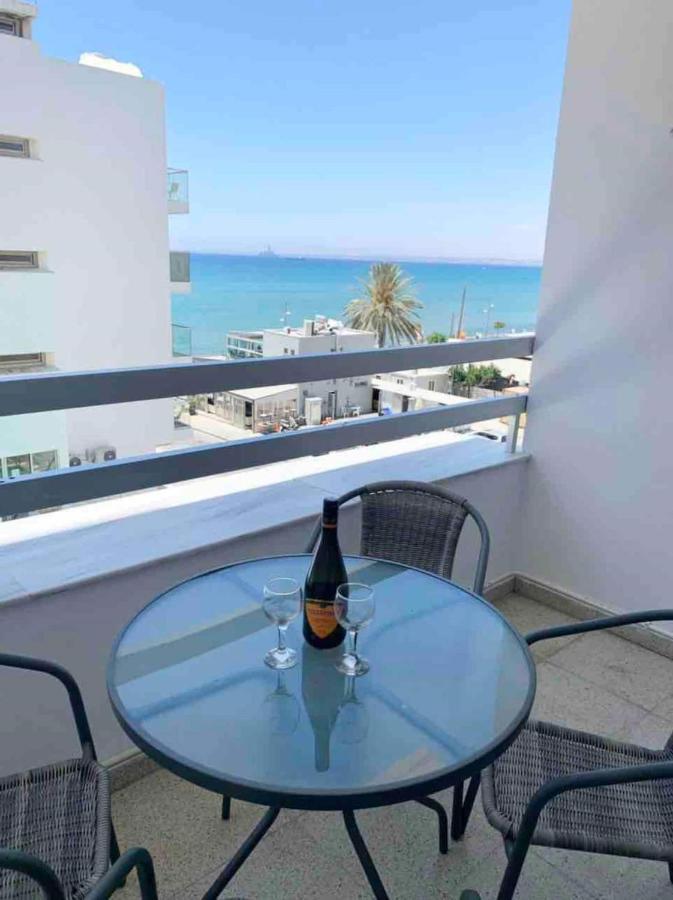 Emma Sea View Suite *