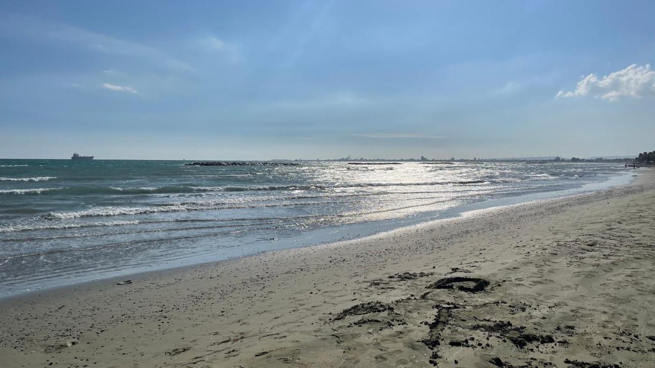 Beachfront - Dasaki