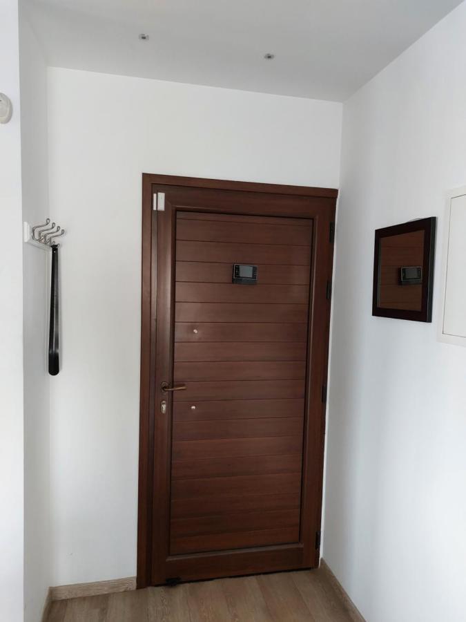 Designer Apartament In *