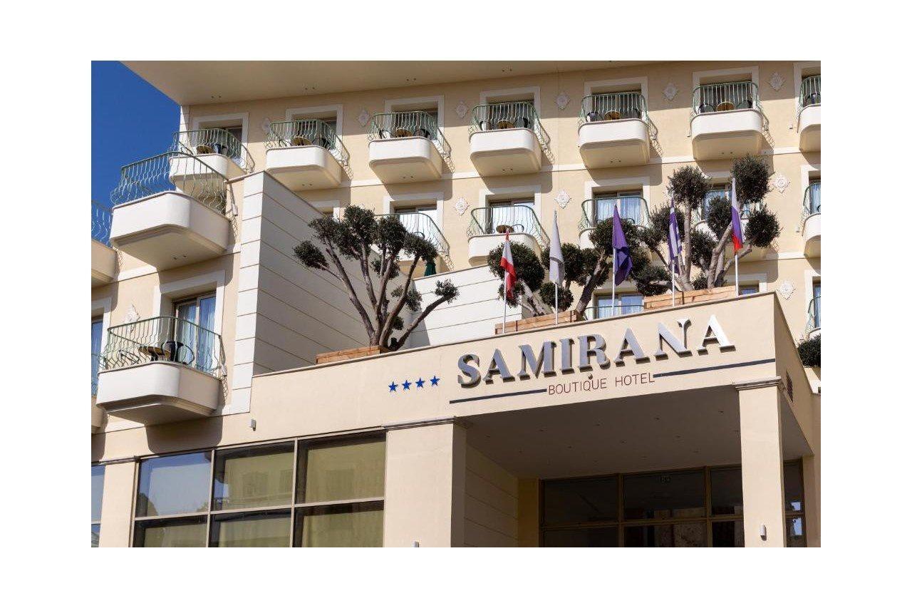Leonardo Boutique Hotel 4*