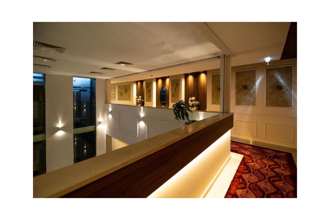 Leonardo Boutique 4* Larnaca