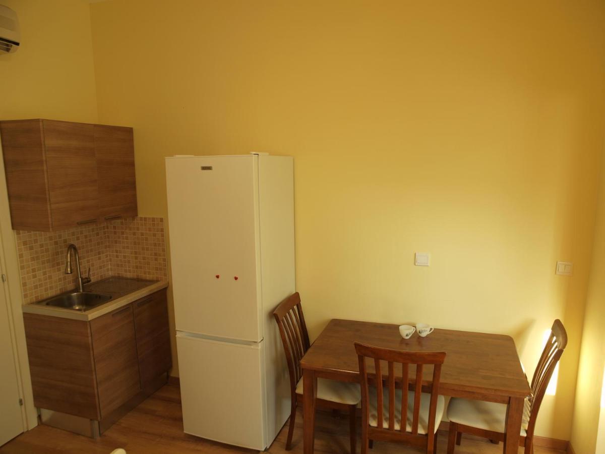 Guest house Moon-light Studio Larnaca