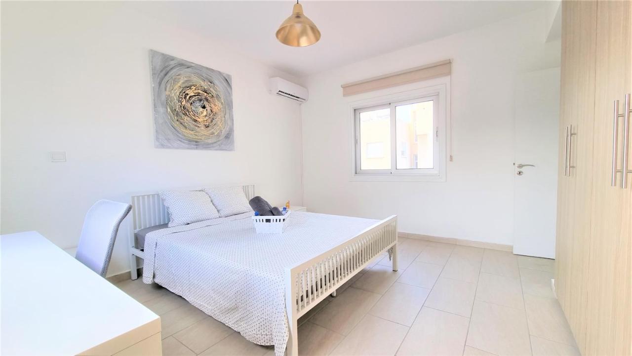 Apartment Spacious Lightflooded 2br / Near Center & Harbour *