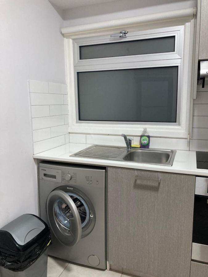 Paradise Promenade Apartment, 2min Distance From Marina Apartment Larnaca