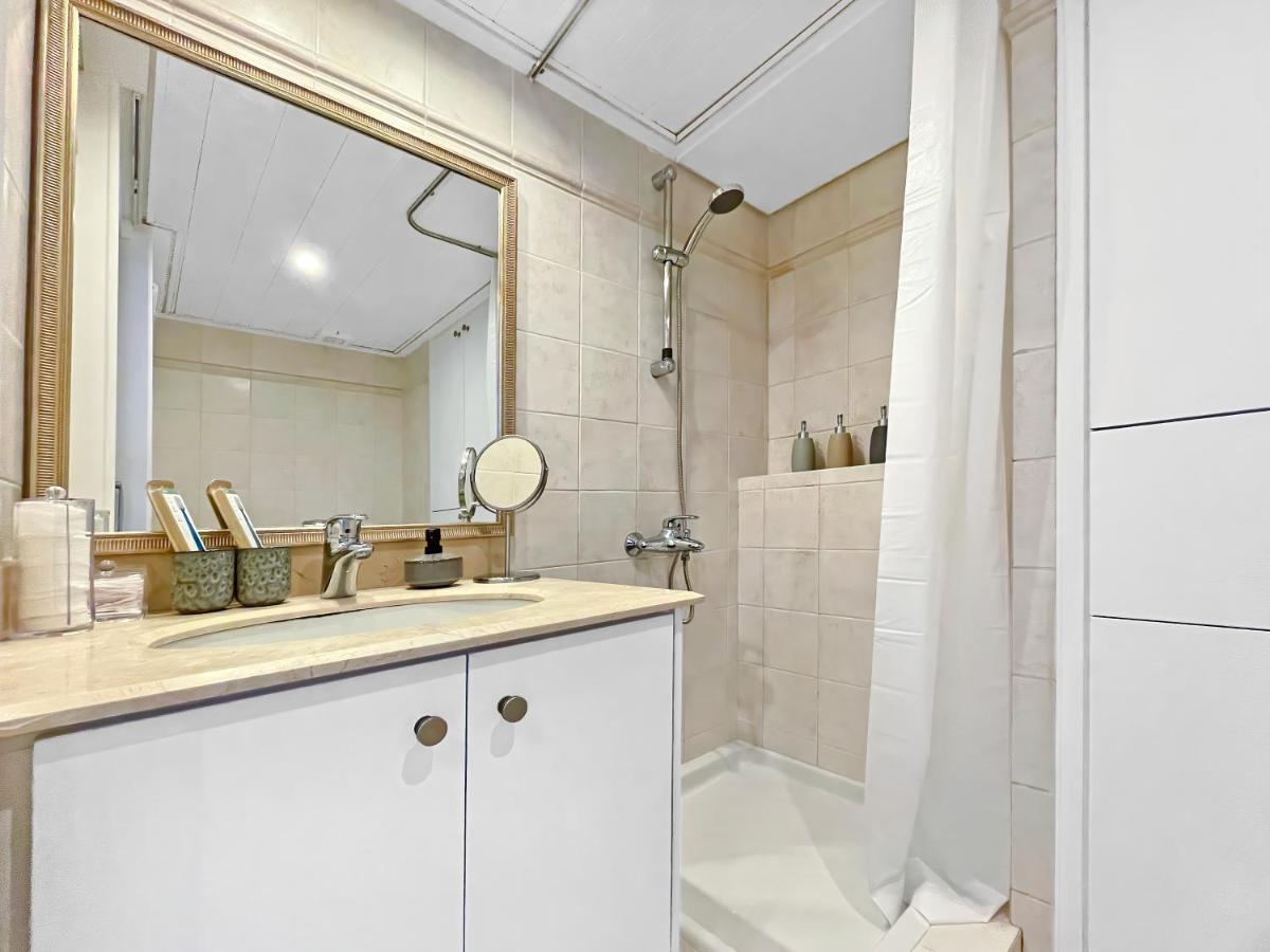 180° Seaview Apt. Right On Famous Promenade Apartment