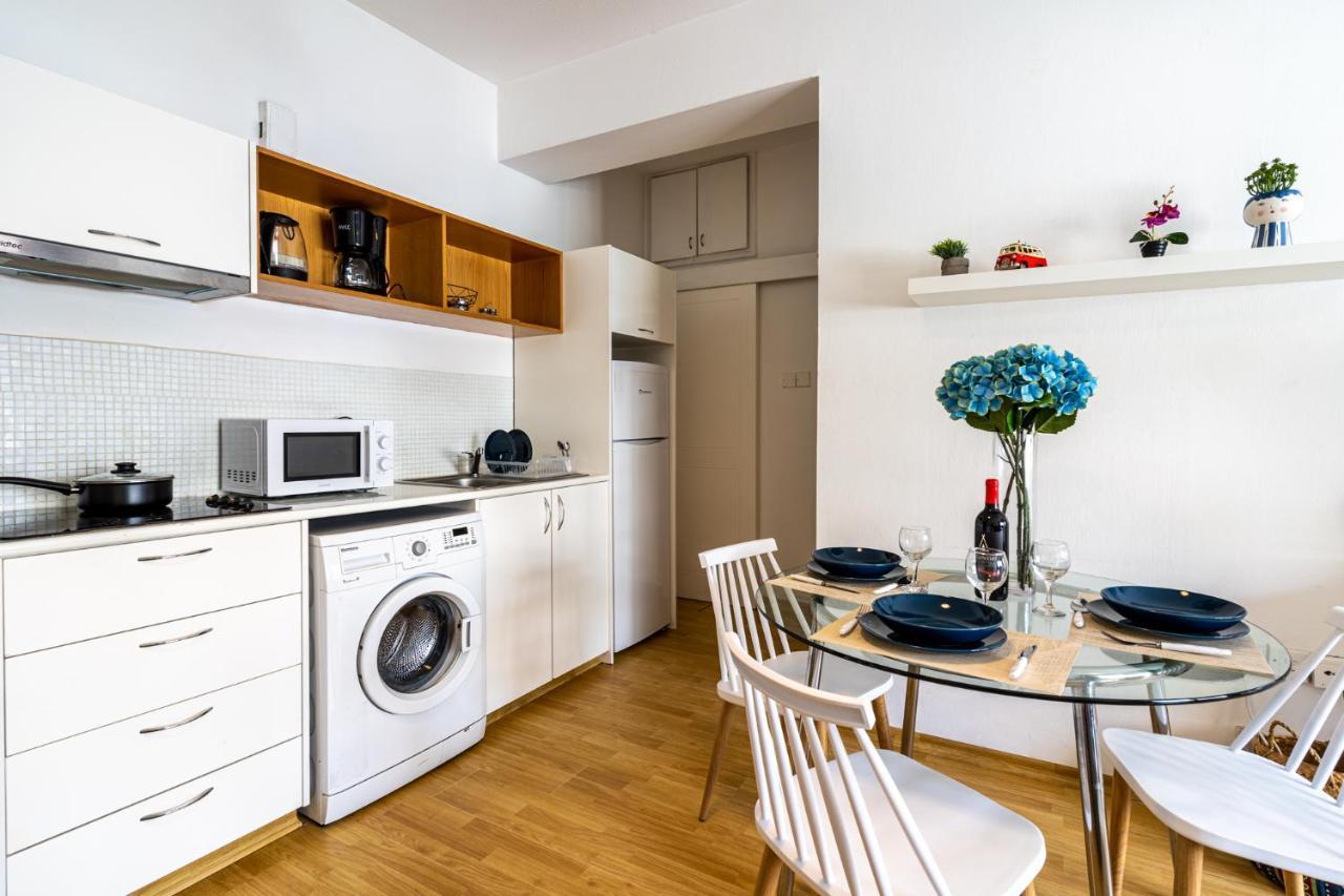 Blue Ivy 1-br In Center Apartment Larnaca