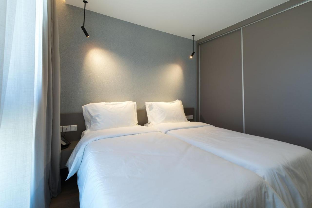 Hotel Quality Lodge, Bw Premier Collection Larnaca