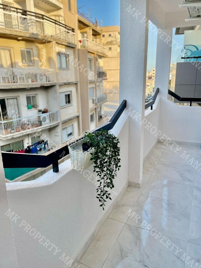 Milos Center Apt. 32 *