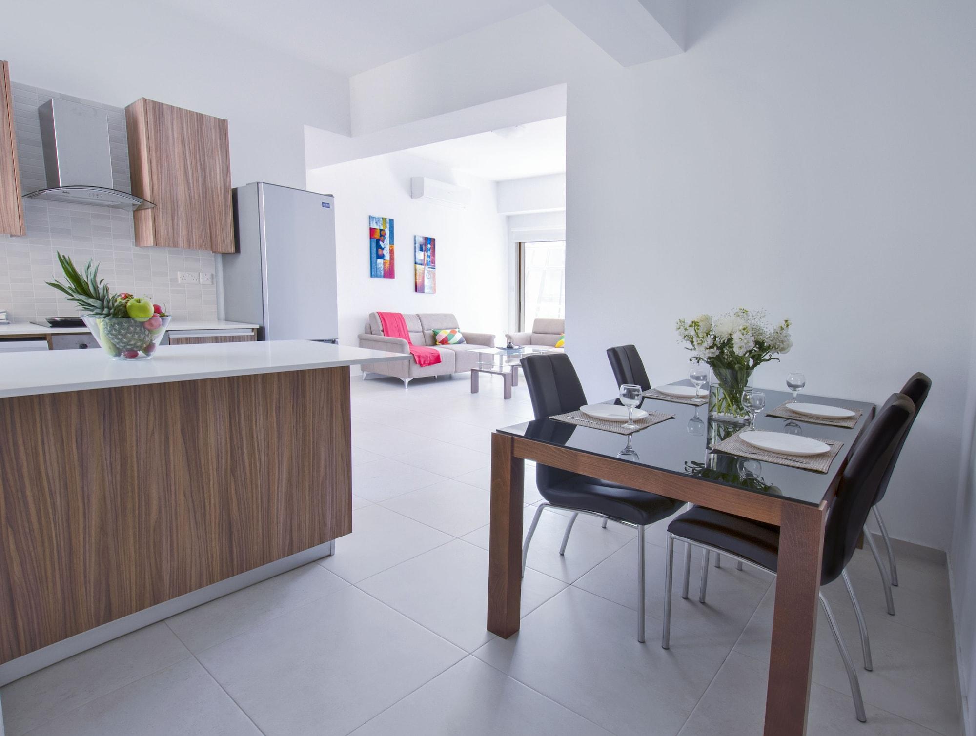 Apartment Qcc *