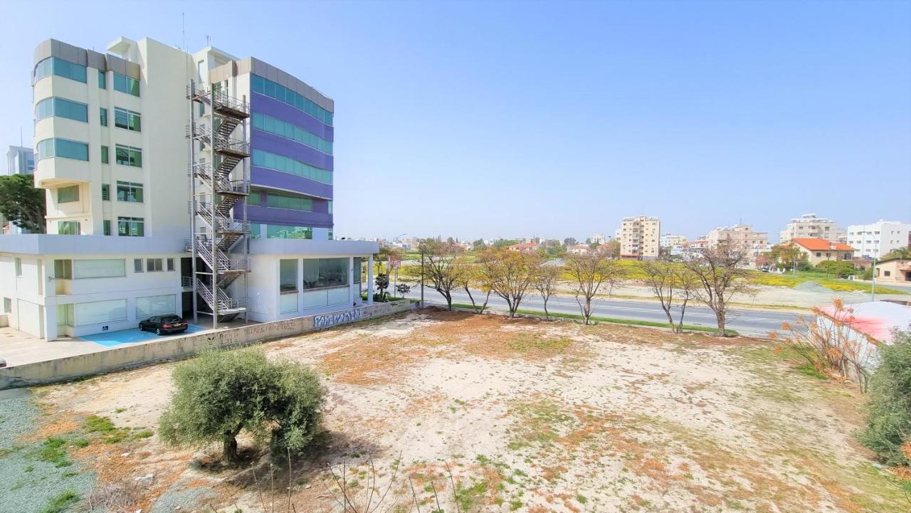 Apartment Comfy In A Shared Near Salt Lake With Internet And Netflix Larnaca