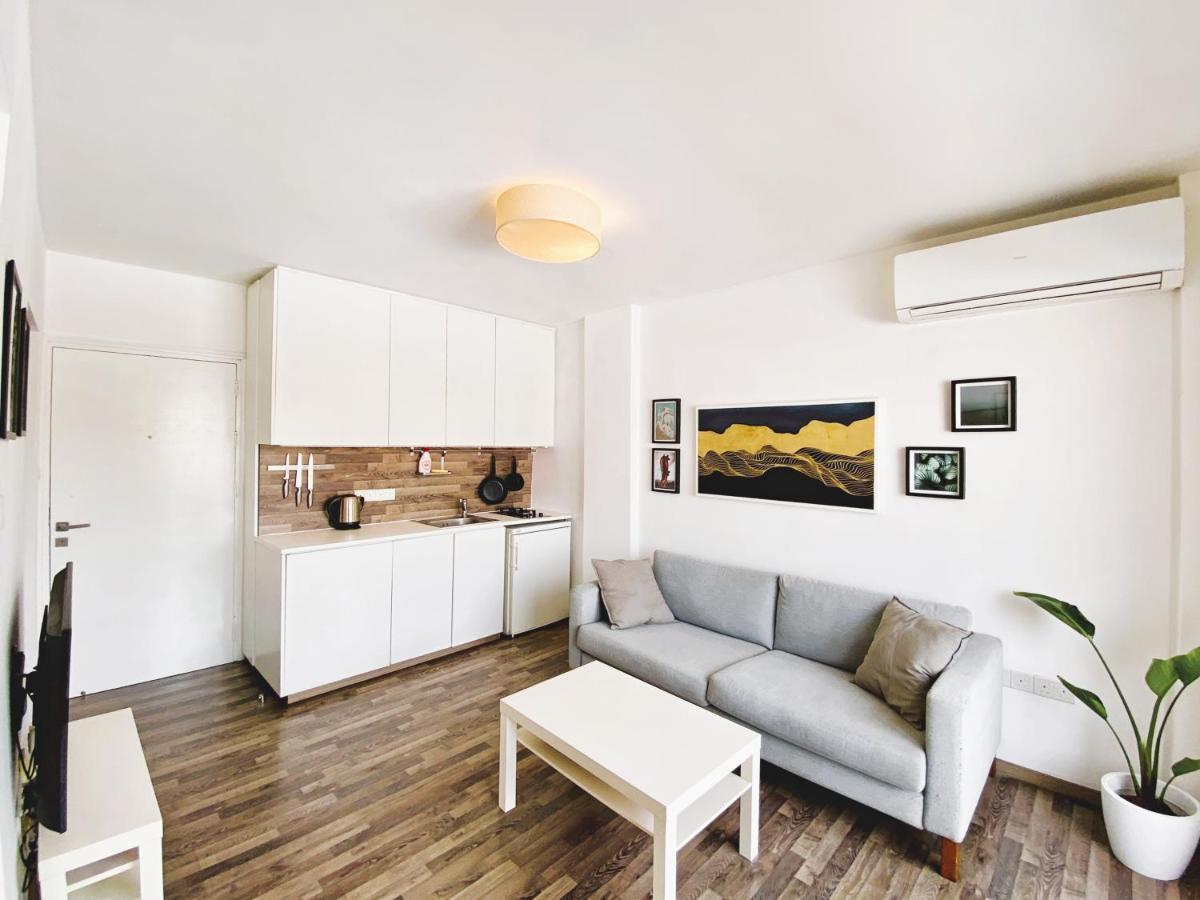 Apartment Modern Studio 22