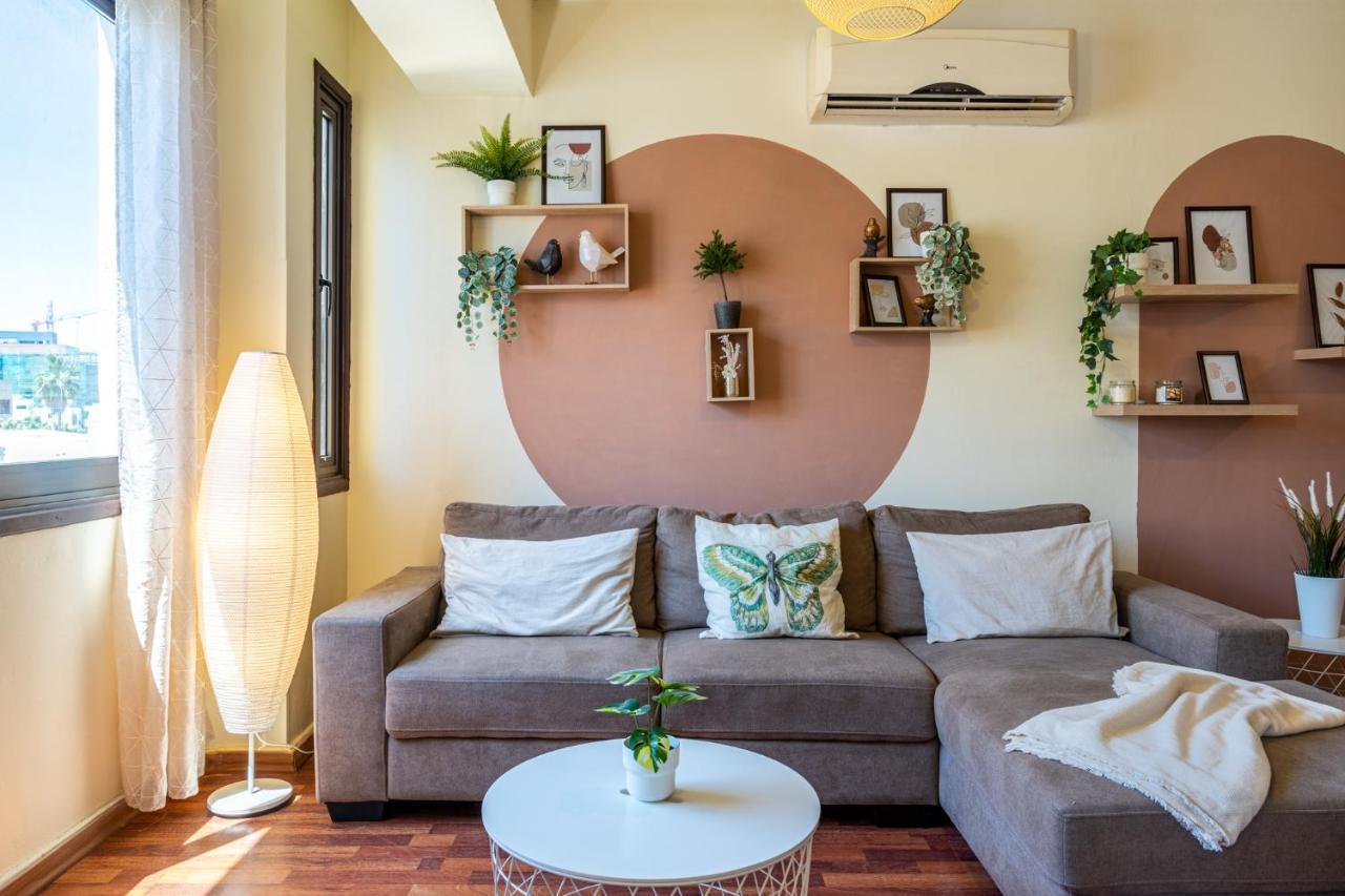 Celine's 2 Bedrooms In Center *