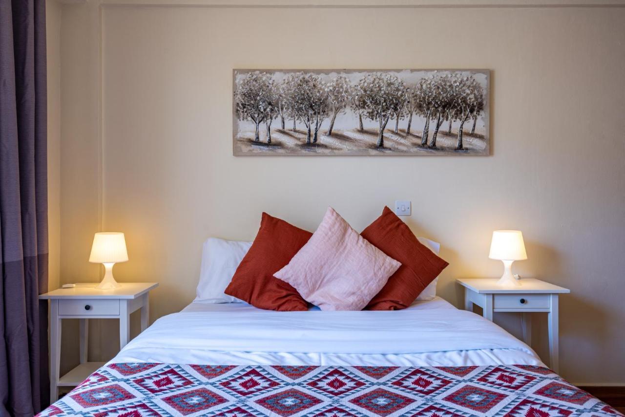 Celine's 2 Bedrooms In Center Căn hộ *