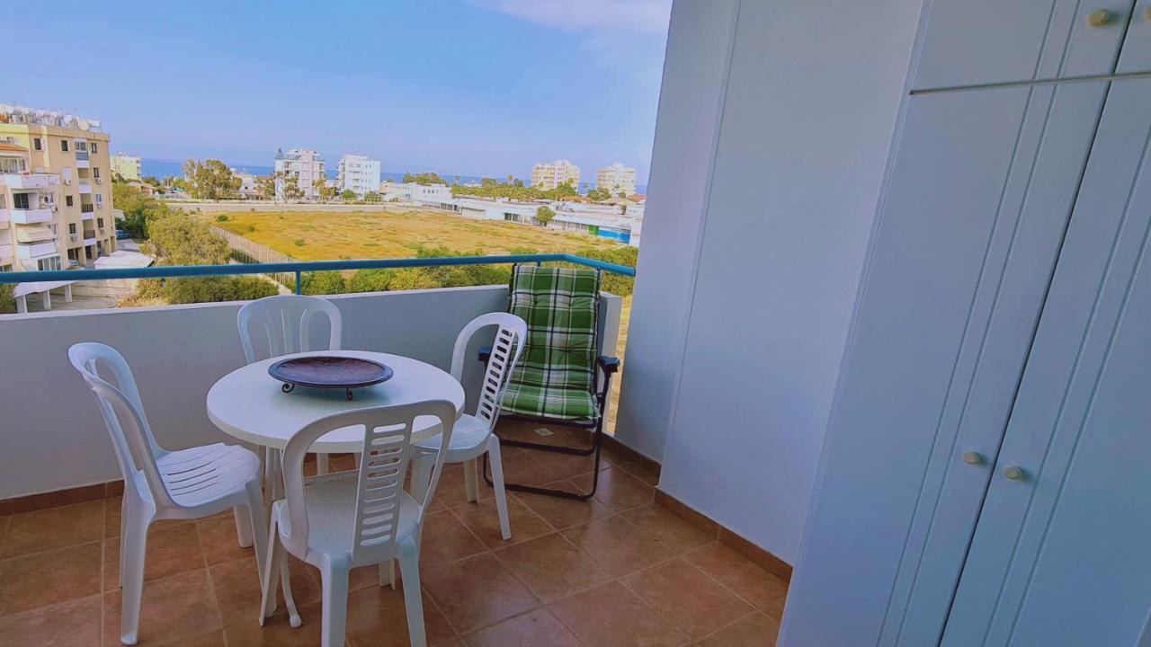 Camelia Apartment