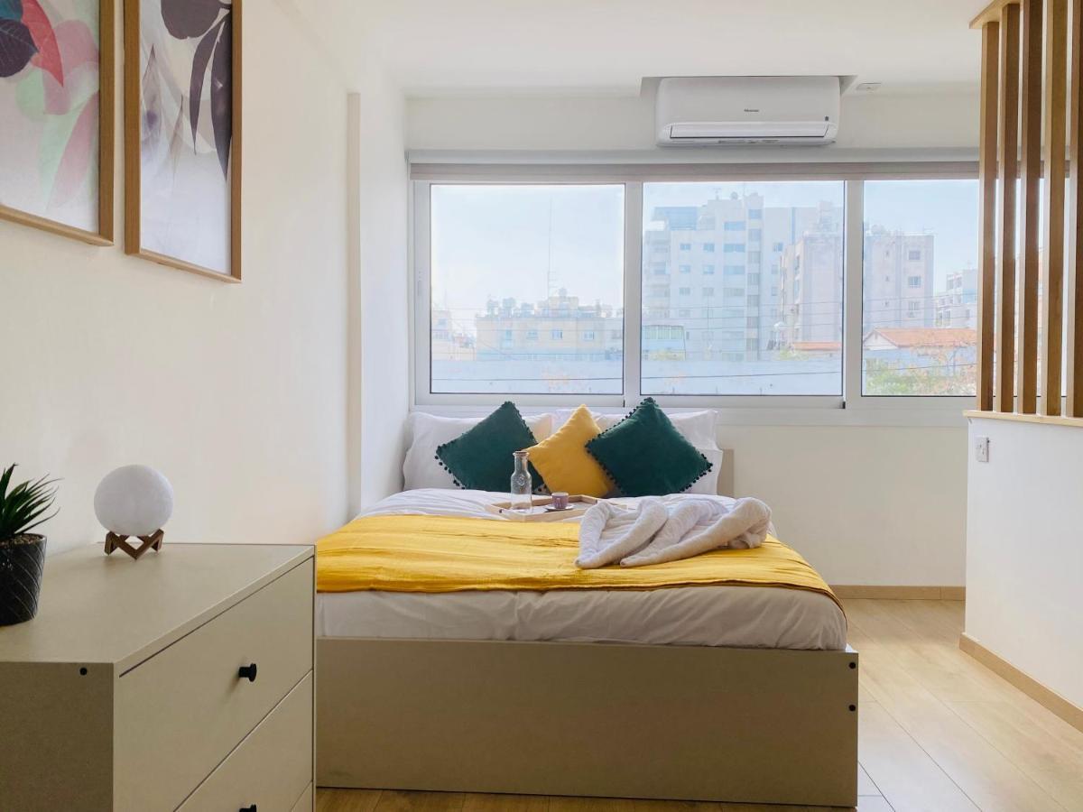 Apartment Pink Flamingo 1-br In Larnaca