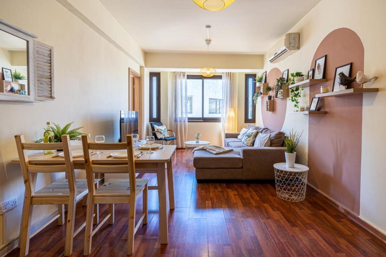 Celine's 2 Bedrooms In Center * Larnaca