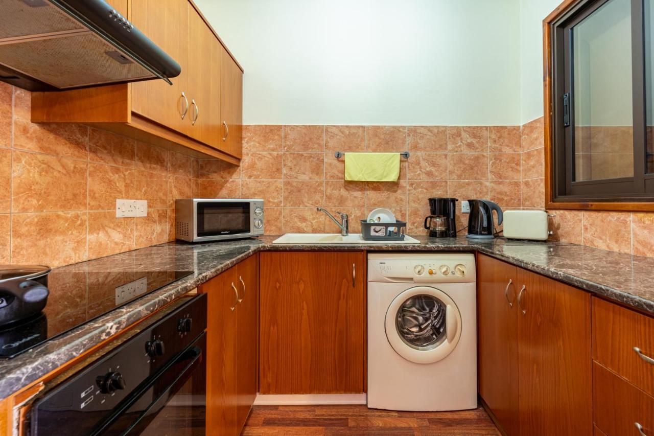 Celine's 2 Bedrooms In Center Căn hộ *