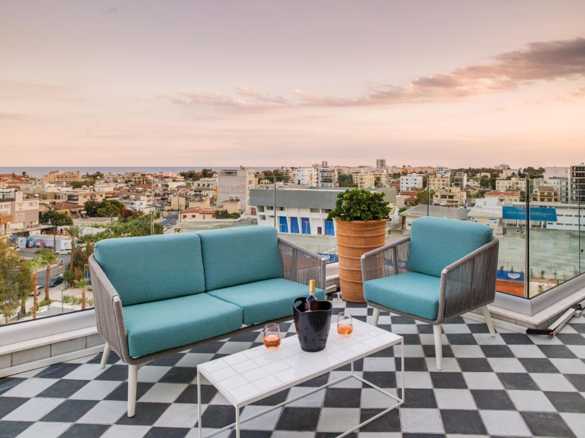 Liv Urban 4* Larnaca
