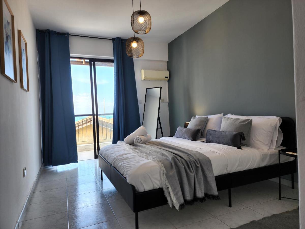Kay's City & Seaview One Bedroom *