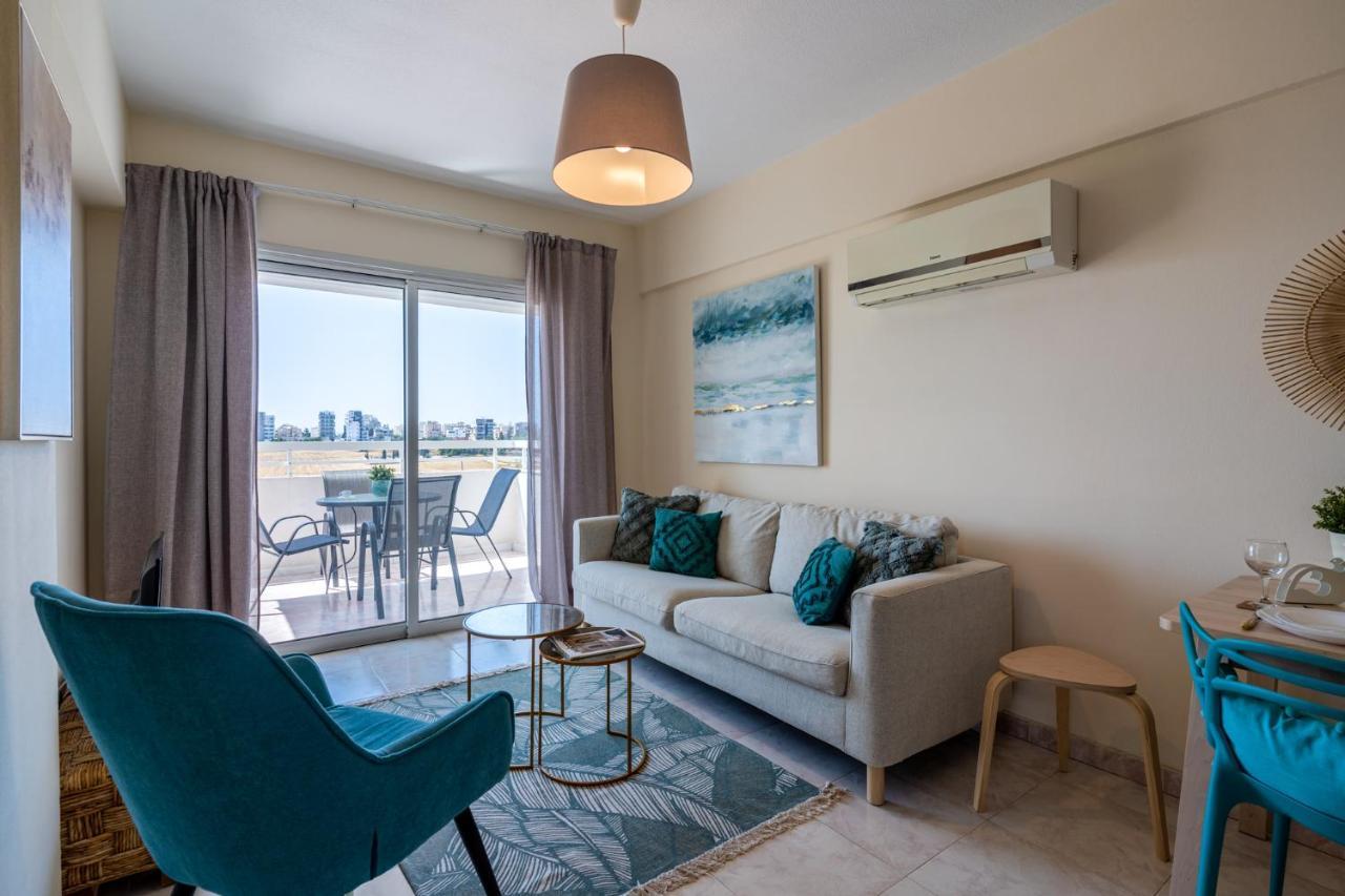 Căn hộ Sunny 2-br In Mackenzie *
