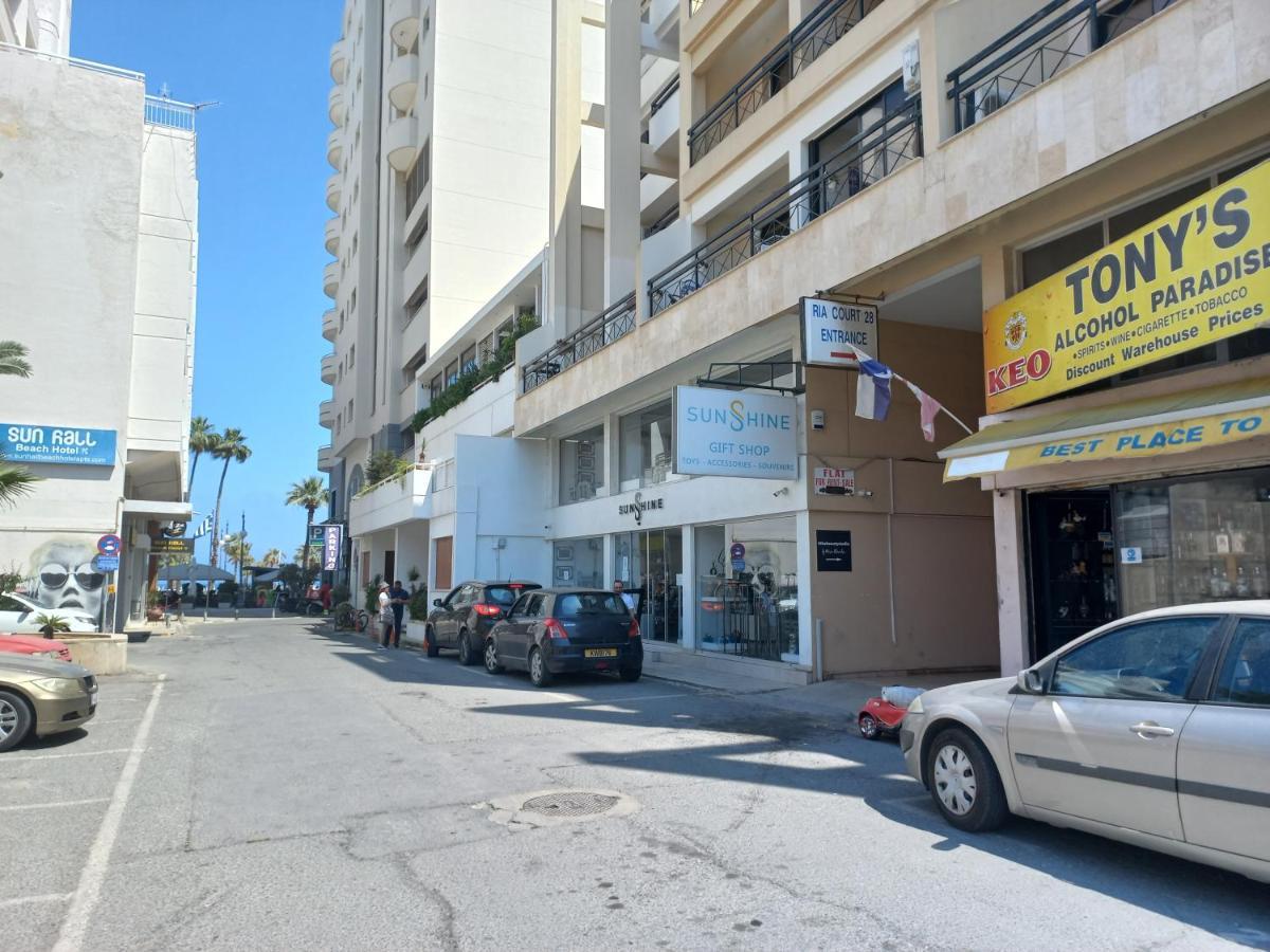 Apartment Sabine - Finikoudes 102