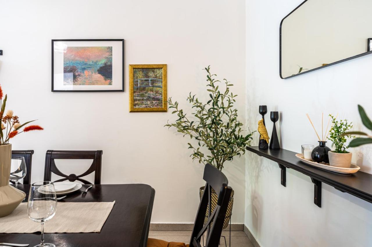 Arty Haven - Spacious 3-br House In Lárnaca