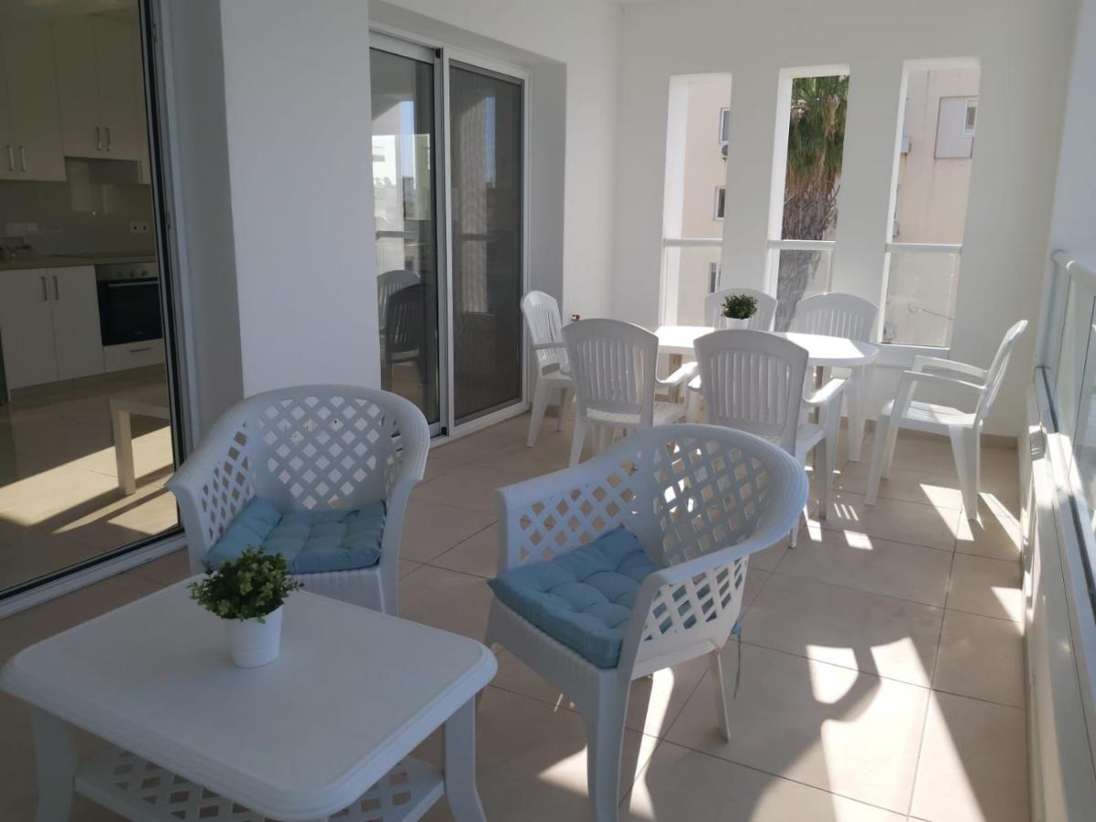 Dinglis Residences 31 * Larnaca