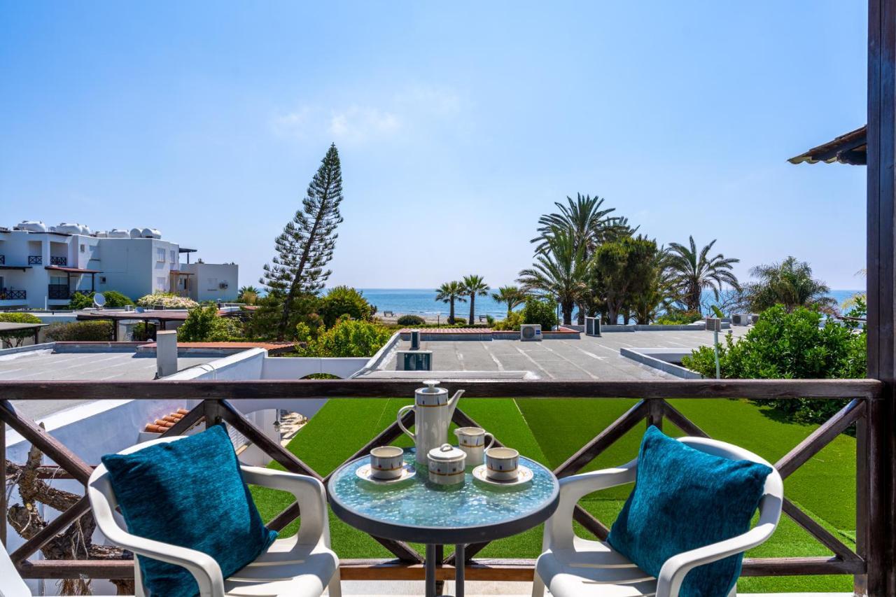 Seawaves 1- Bedroom Near Meneou Larnaca