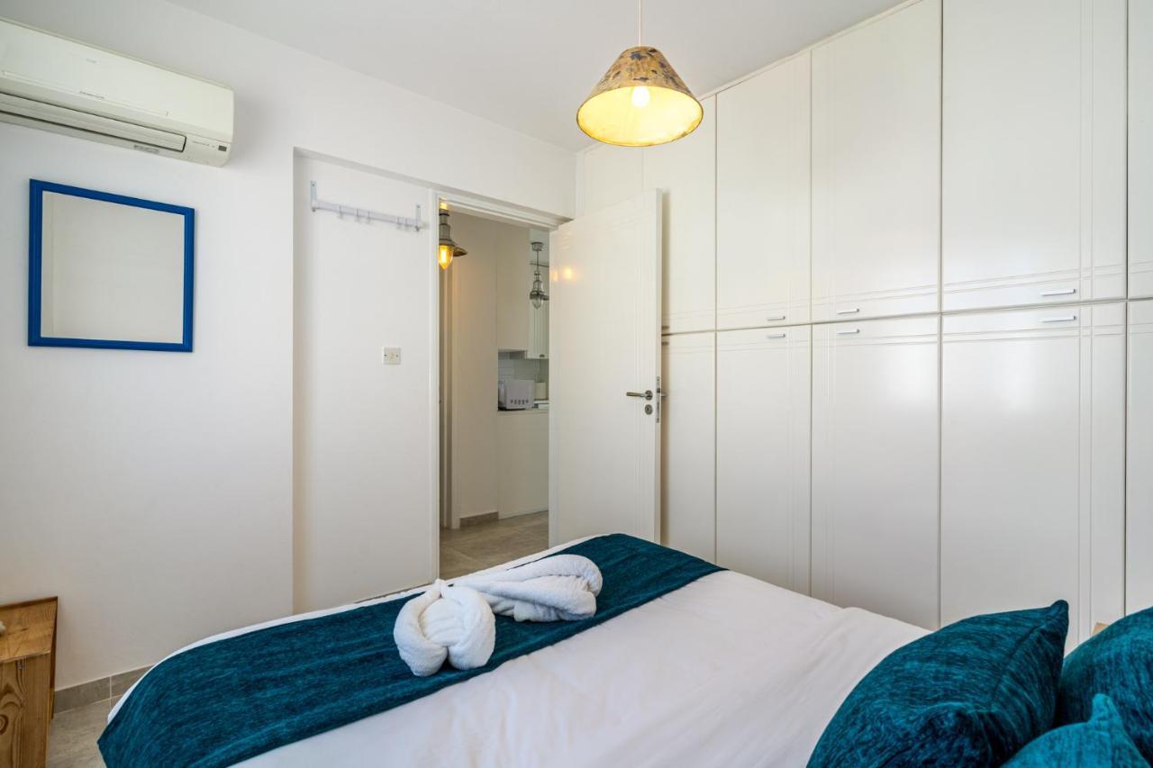 Seawaves 1- Bedroom Near Meneou Larnaca