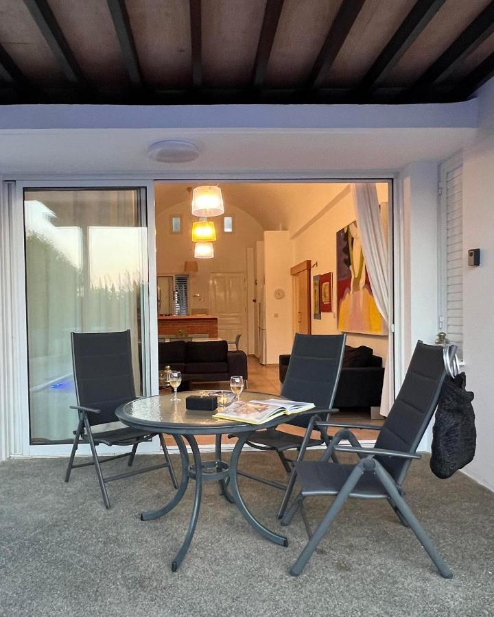 Mykonian Style Private By The Sea Lárnaca