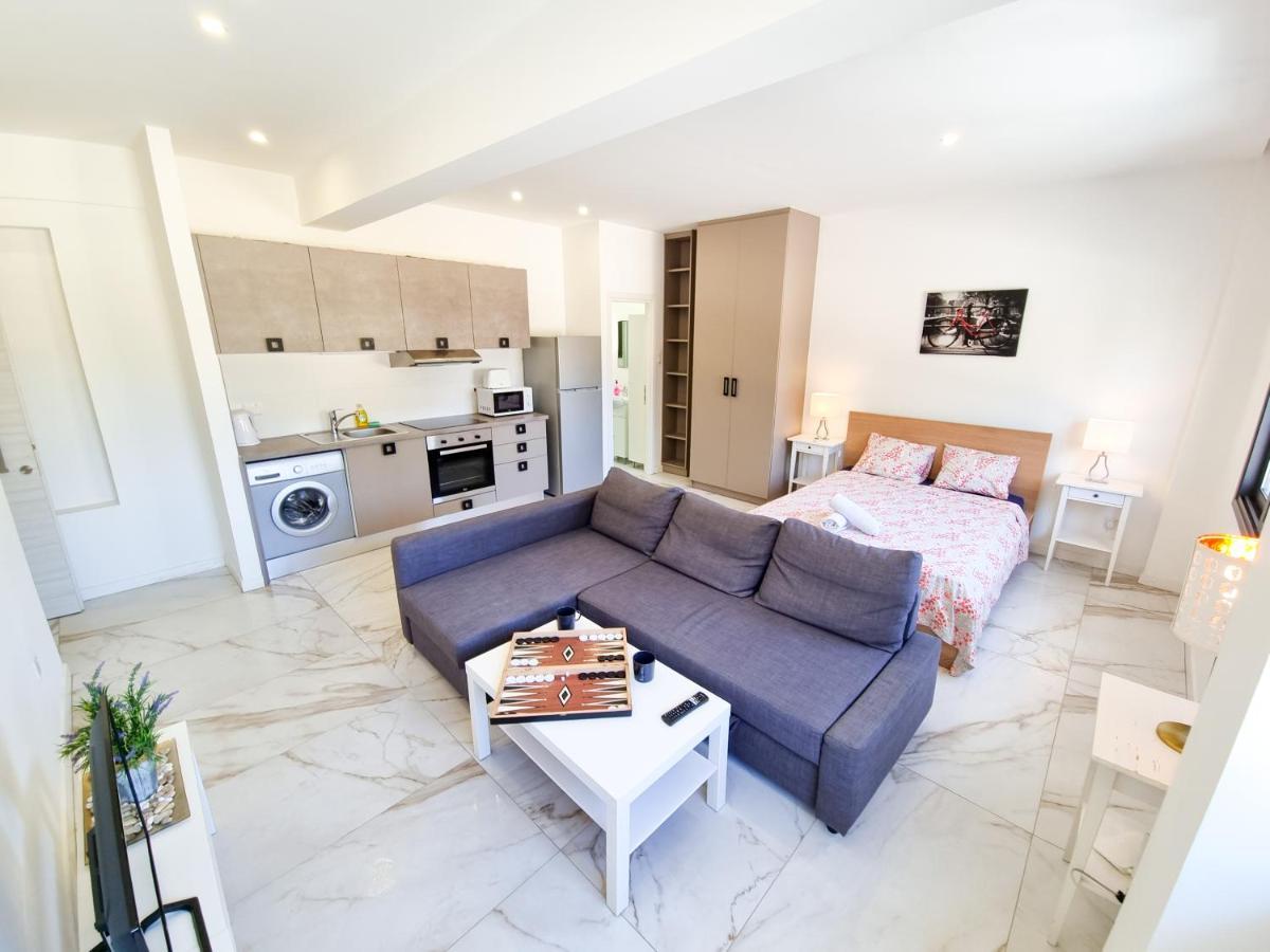 Happy Homes Paradise Apartment