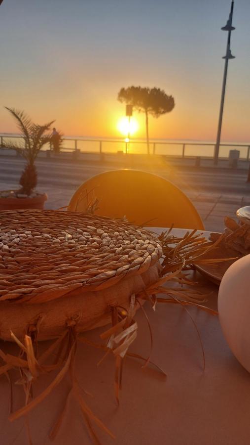 Sunrise Boho Apartment Larnaca
