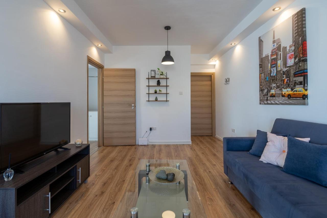 Terre 1-br Apt In + Balcony Apartment Larnaca