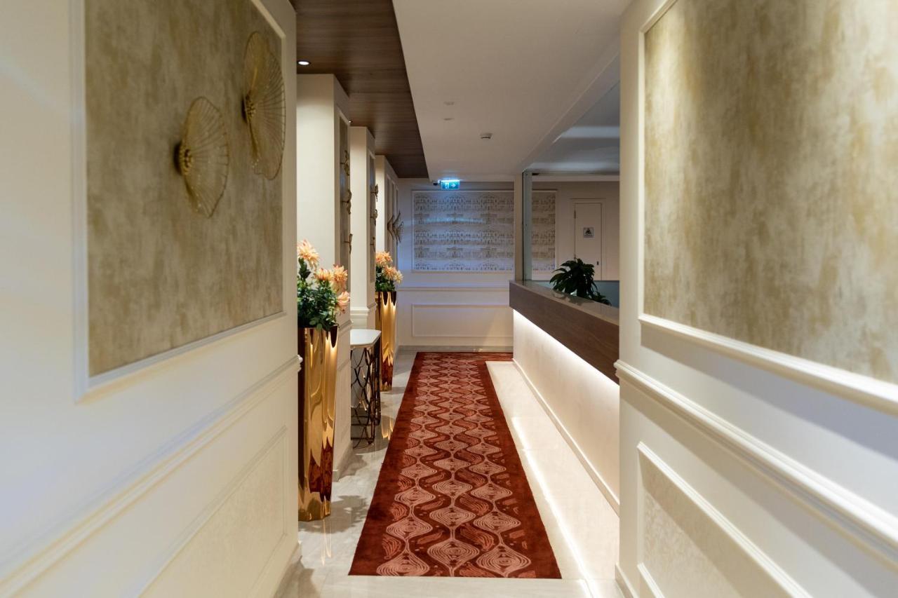 Leonardo Boutique Hotel 4*