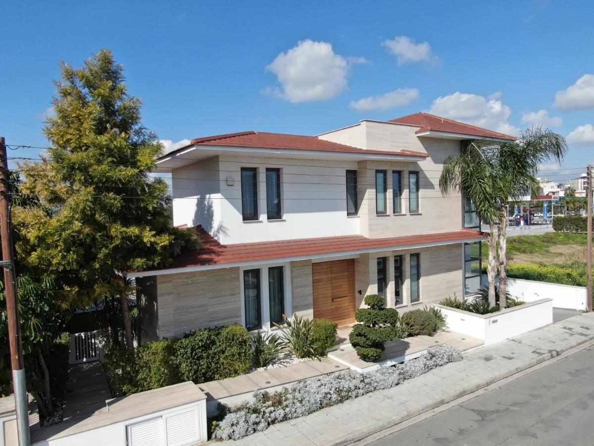 Salt Deluxe Villa *