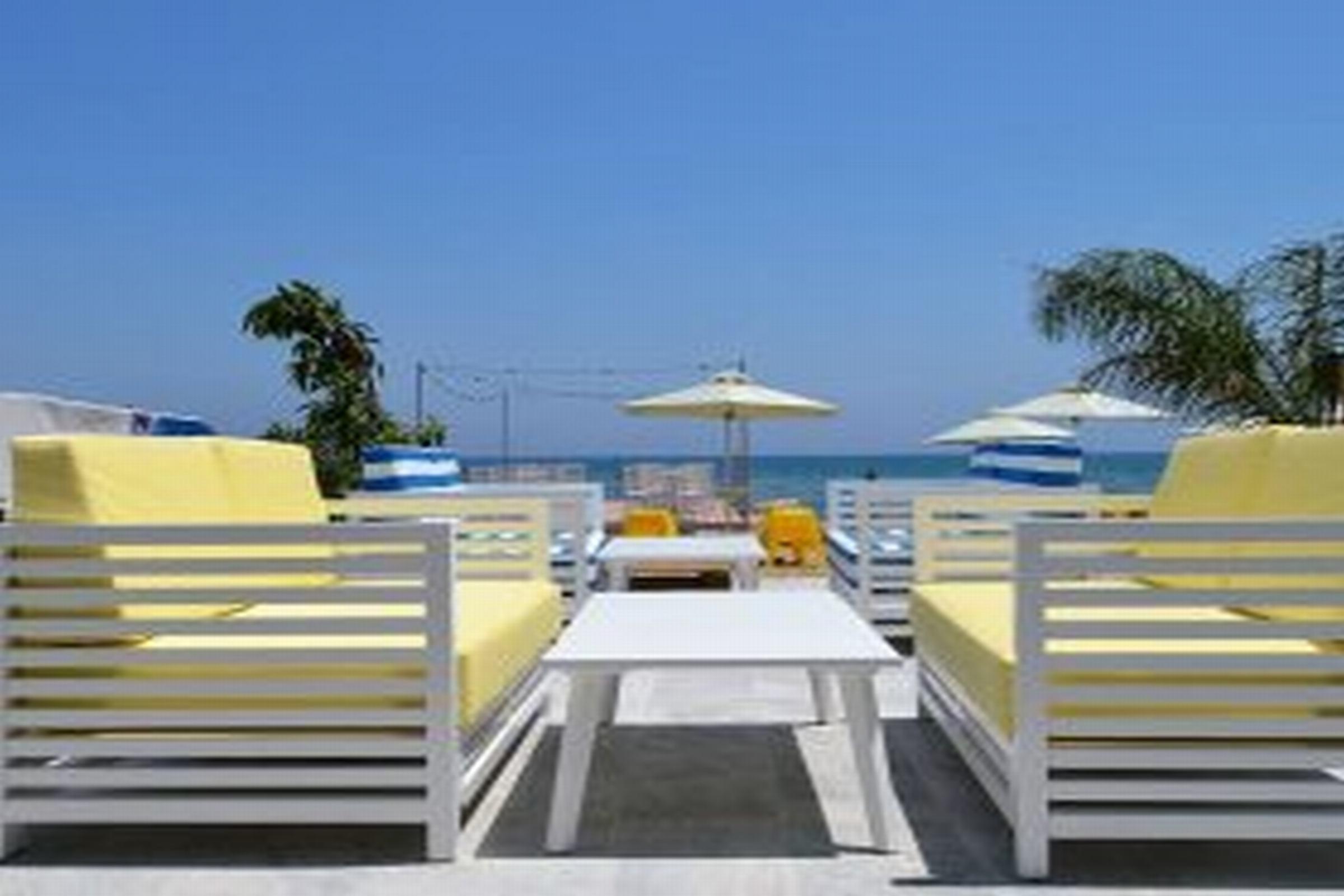 Khách sạn Island Boutique Larnaca