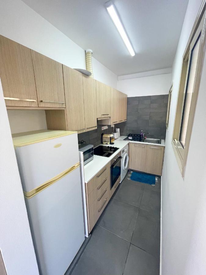 High Speed Apartment *