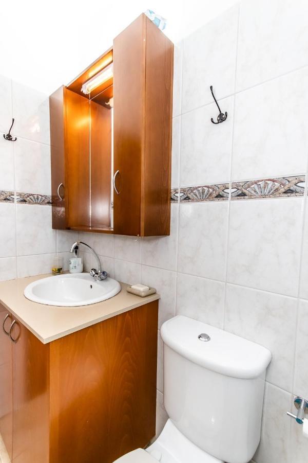 Reel Paradise Villa, Cyprus Villa *