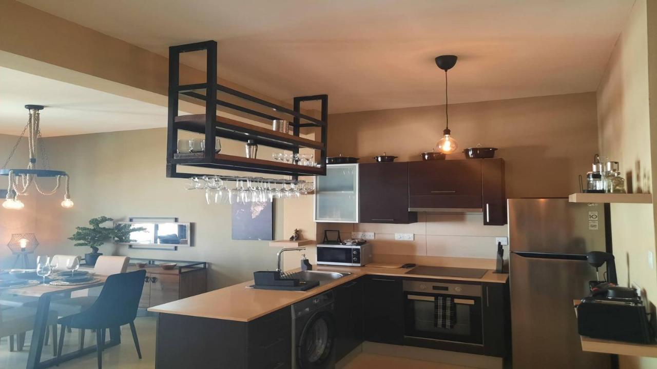 Apartamento Paramount Gardens C201 *