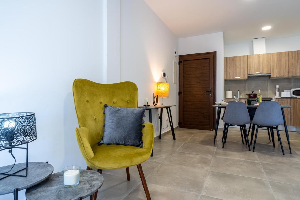 Olive 2-bedroom In Apartment *