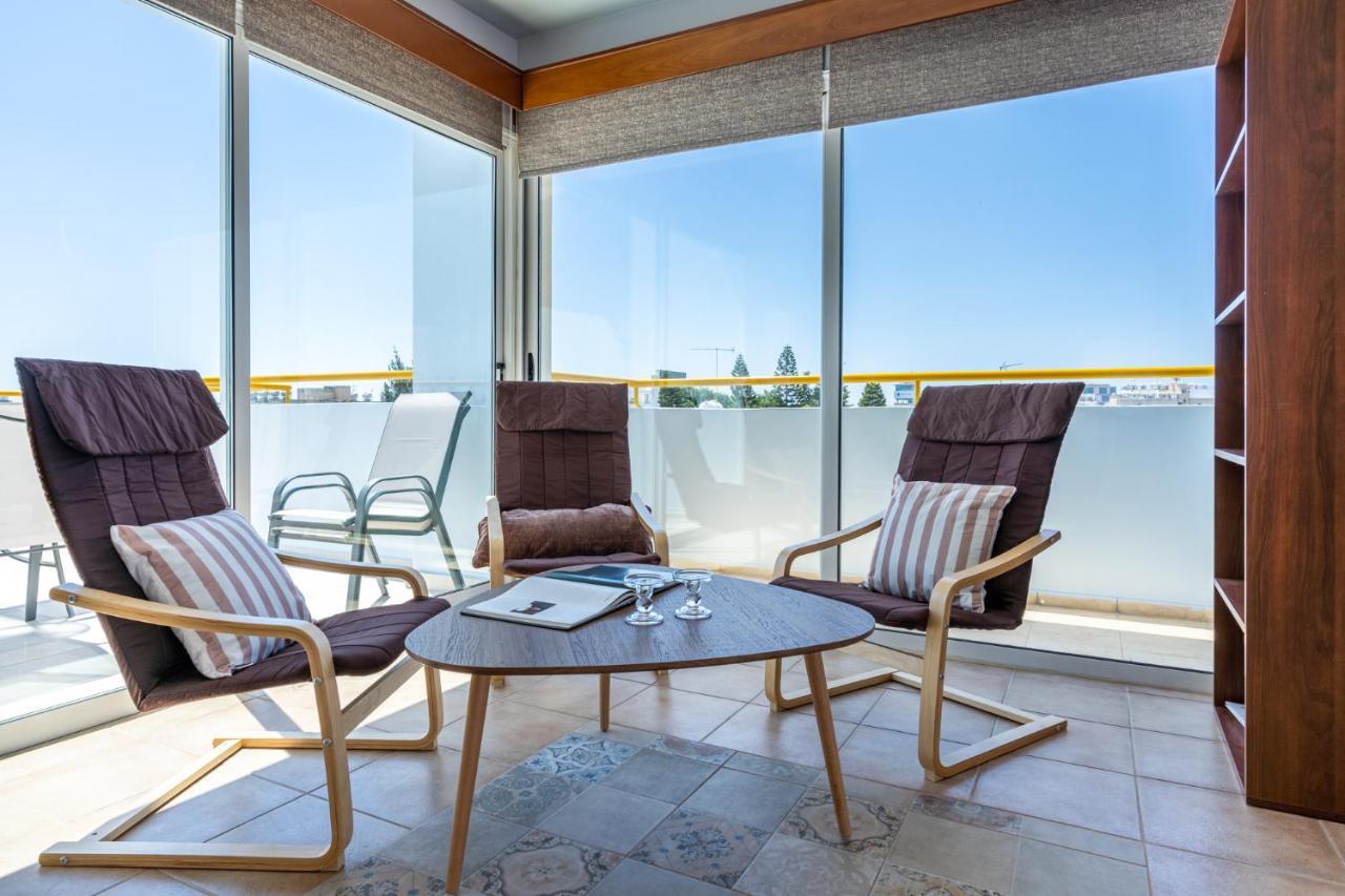 Melograno 3-br W/ Terrace In * Larnaca