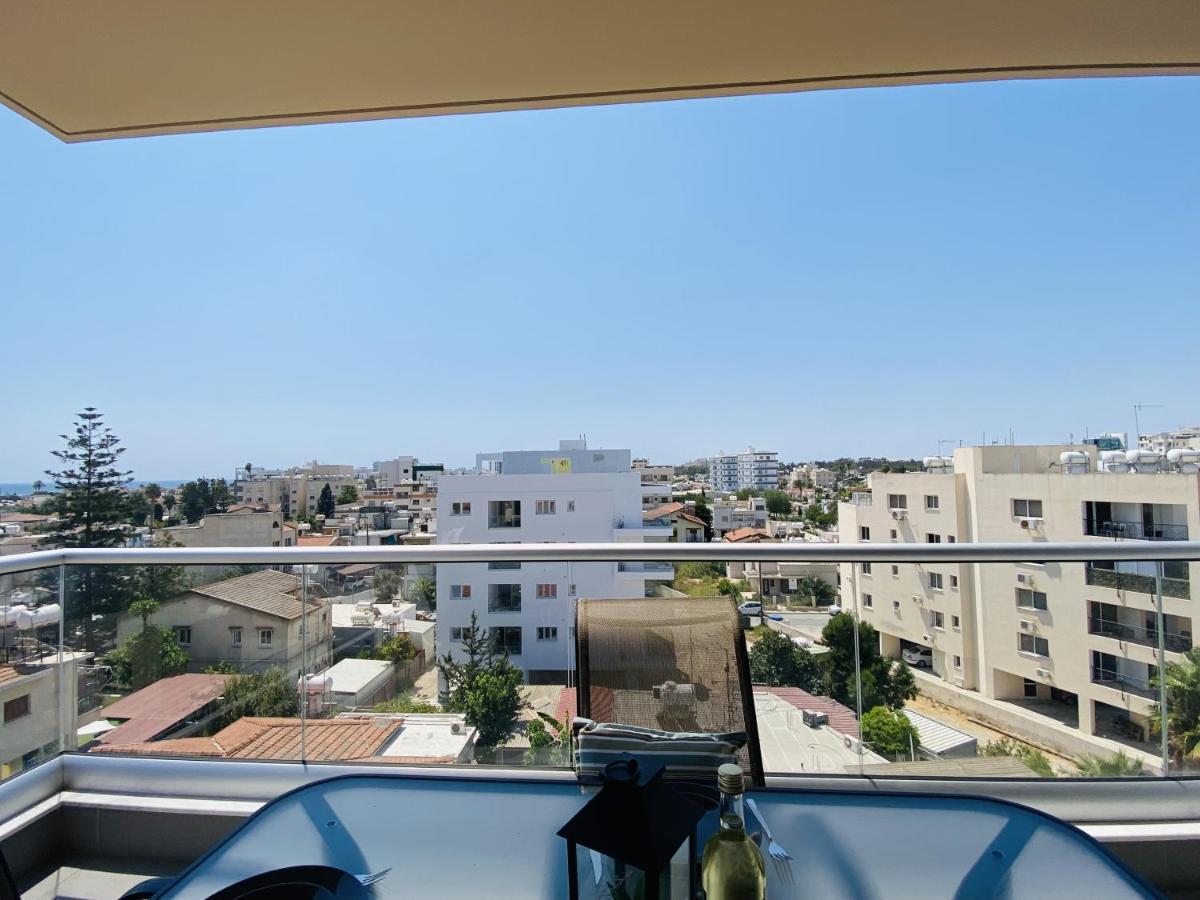 Silver Line 1-bedroom In Apartment