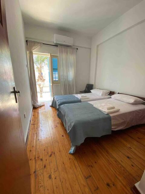 2 Bedroom In Ermou 4 Minute Walk Apartment Larnaca