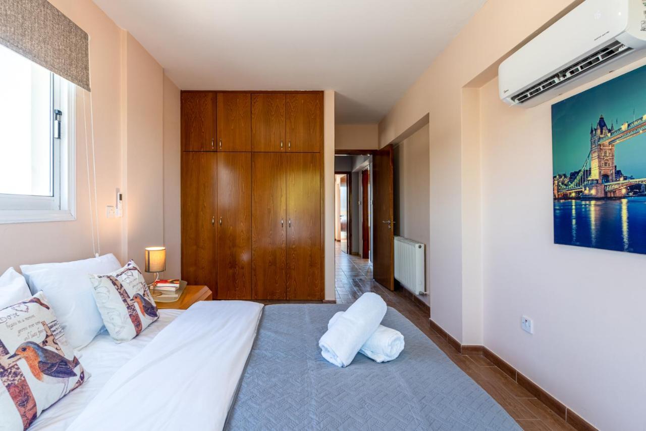 Melograno 3-br W/ Terrace In